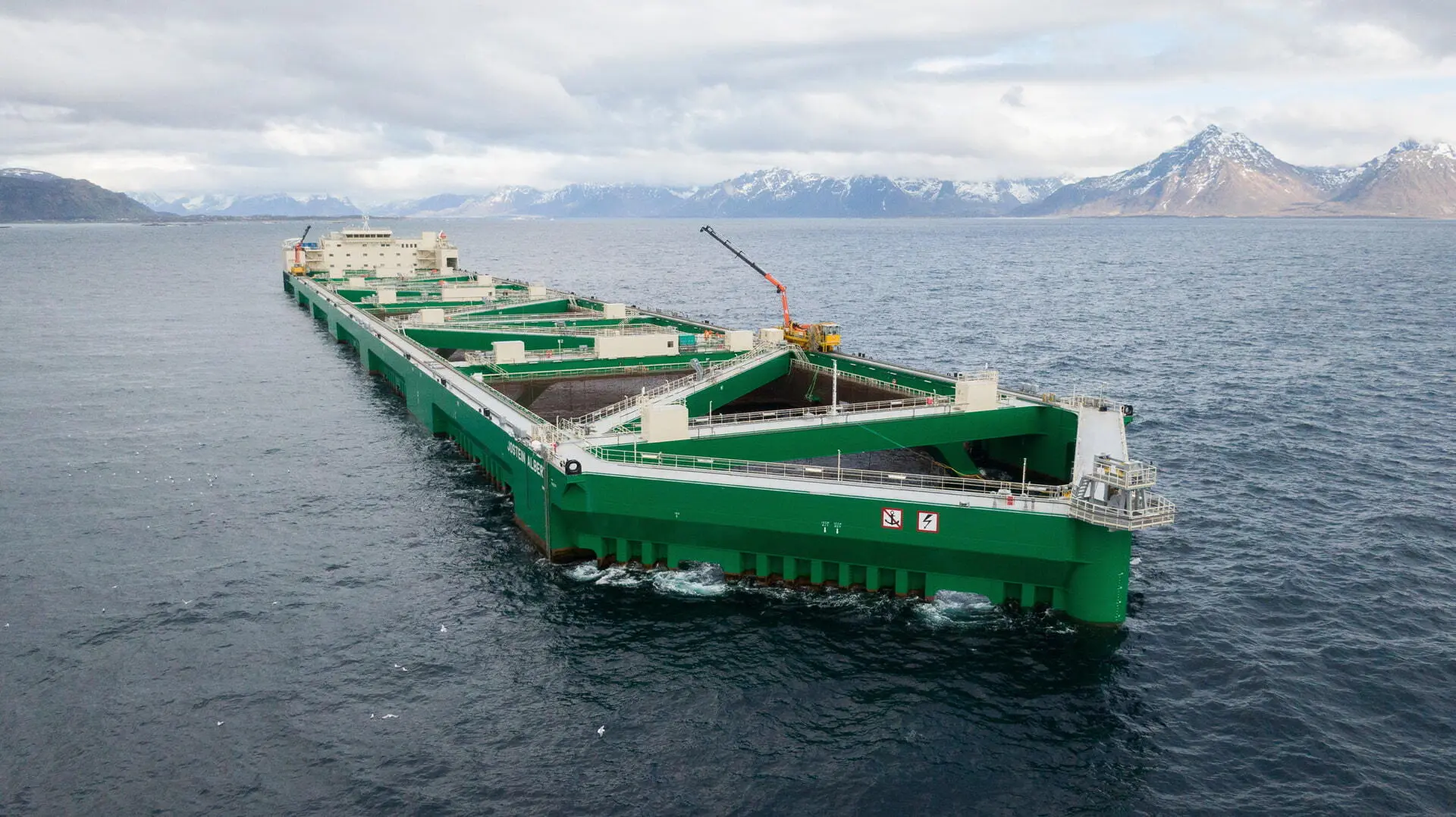 4-massive-ship 4-massive-ship